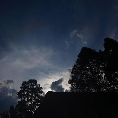 Tapian Ratu Camp Real Bukittinggi Dış mekan fotoğraf