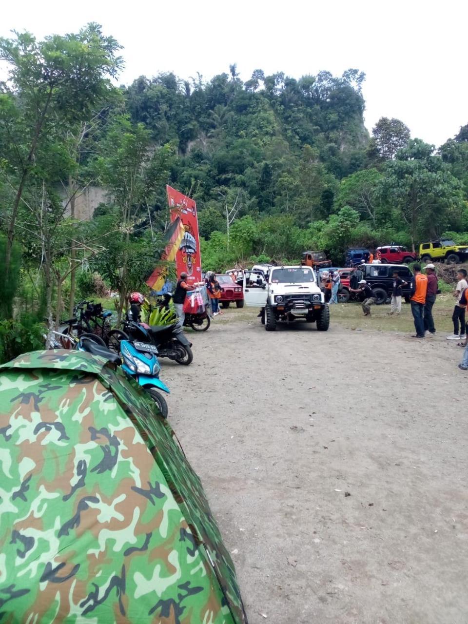 Tapian Ratu Camp Real Bukittinggi Dış mekan fotoğraf