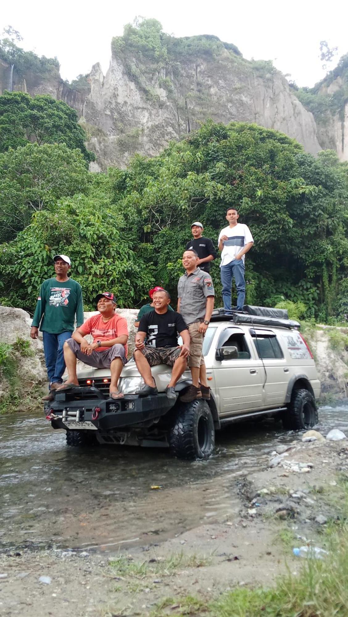 Tapian Ratu Camp Real Bukittinggi Dış mekan fotoğraf