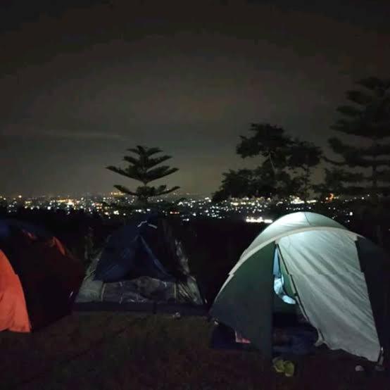 Tapian Ratu Camp Real Bukittinggi Dış mekan fotoğraf